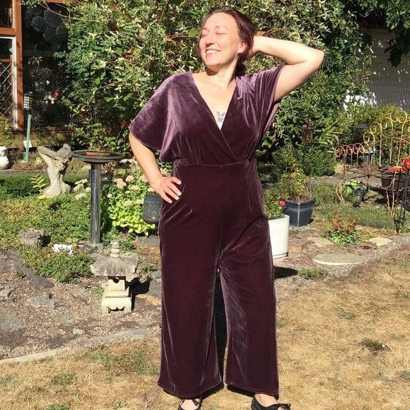 Anthropologie Greylin velvet jumpsuit NWT - Picture 2 of 4